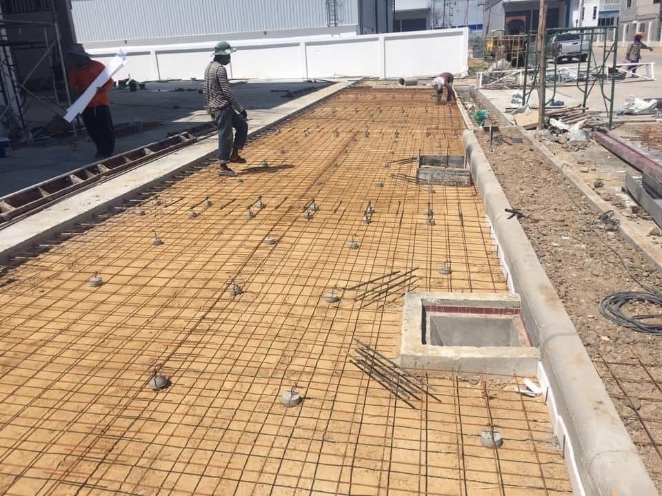 1 - https://ฉัตรภูรินท์รับเหมาเทพื้นคอนกรีต.com | ฉัตรภูรินท์ รับเหมาเทพื้นคอนกรีต รับเทพื้นปูน ลานจอดรถ พื้นขัดมัน ครบวงจร โดยทีมงานผู้เชี่ยวชาญประสบการณ์ 15 ปี การันตีคุณภาพ งบไม่บานปลาย รับประกันผลงาน และหักเงินประกันผลงาน