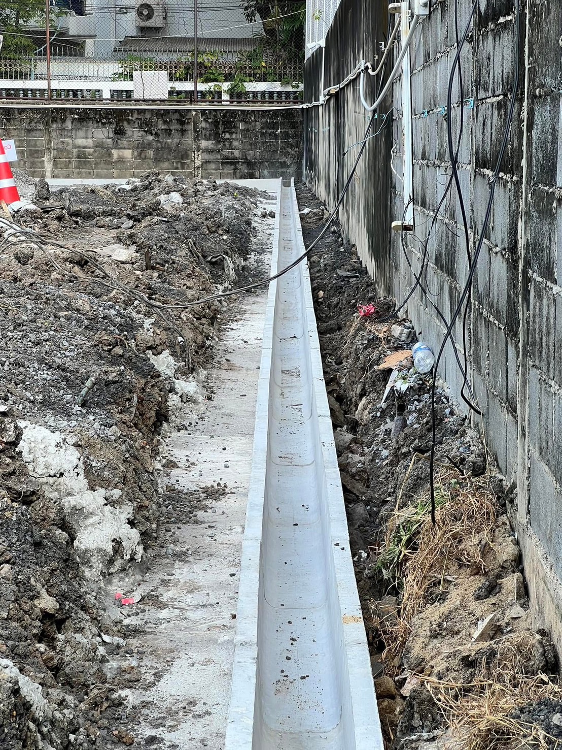 ฉัตรภูรินท์ รับเหมาเทพื้นคอนกรีต รับเทพื้นปูน ลานจอดรถ พื้นขัดมัน ครบวงจร โดยทีมงานผู้เชี่ยวชาญประสบการณ์ 15 ปี การันตีคุณภาพ งบไม่บานปลาย รับประกันผล [..]