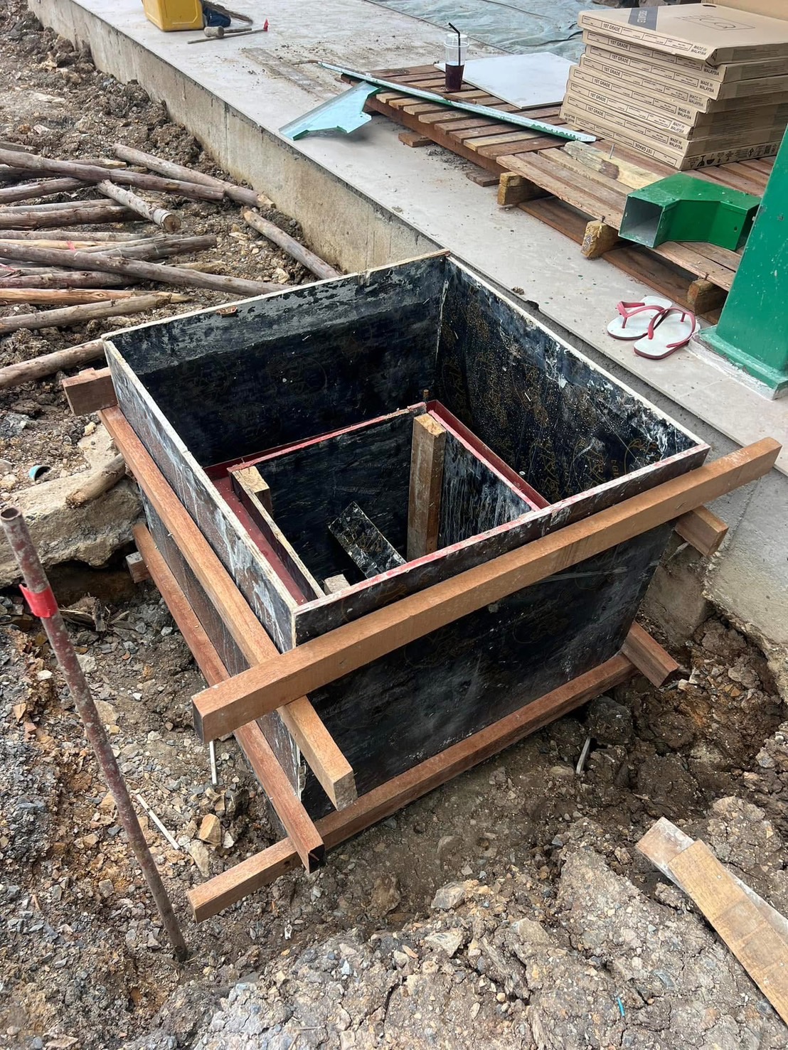 ฉัตรภูรินท์ รับเหมาเทพื้นคอนกรีต รับเทพื้นปูน ลานจอดรถ พื้นขัดมัน ครบวงจร โดยทีมงานผู้เชี่ยวชาญประสบการณ์ 15 ปี การันตีคุณภาพ งบไม่บานปลาย รับประกันผล [..]