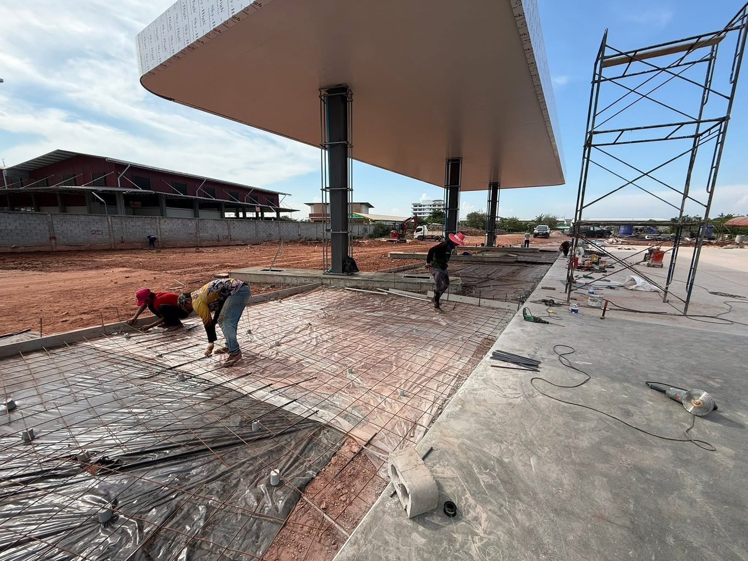 3 - https://ฉัตรภูรินท์รับเหมาเทพื้นคอนกรีต.com | ฉัตรภูรินท์ รับเหมาเทพื้นคอนกรีต รับเทพื้นปูน ลานจอดรถ พื้นขัดมัน ครบวงจร โดยทีมงานผู้เชี่ยวชาญประสบการณ์ 15 ปี การันตีคุณภาพ งบไม่บานปลาย รับประกันผลงาน และหักเงินประกันผลงาน