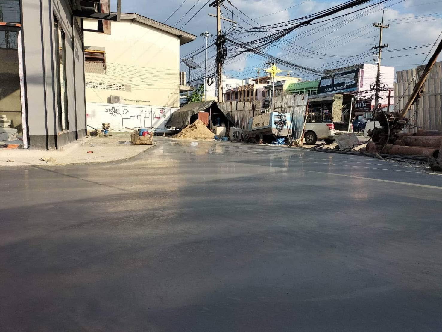 5 - https://ฉัตรภูรินท์รับเหมาเทพื้นคอนกรีต.com | ฉัตรภูรินท์ รับเหมาเทพื้นคอนกรีต รับเทพื้นปูน ลานจอดรถ พื้นขัดมัน ครบวงจร โดยทีมงานผู้เชี่ยวชาญประสบการณ์ 15 ปี การันตีคุณภาพ งบไม่บานปลาย รับประกันผลงาน และหักเงินประกันผลงาน