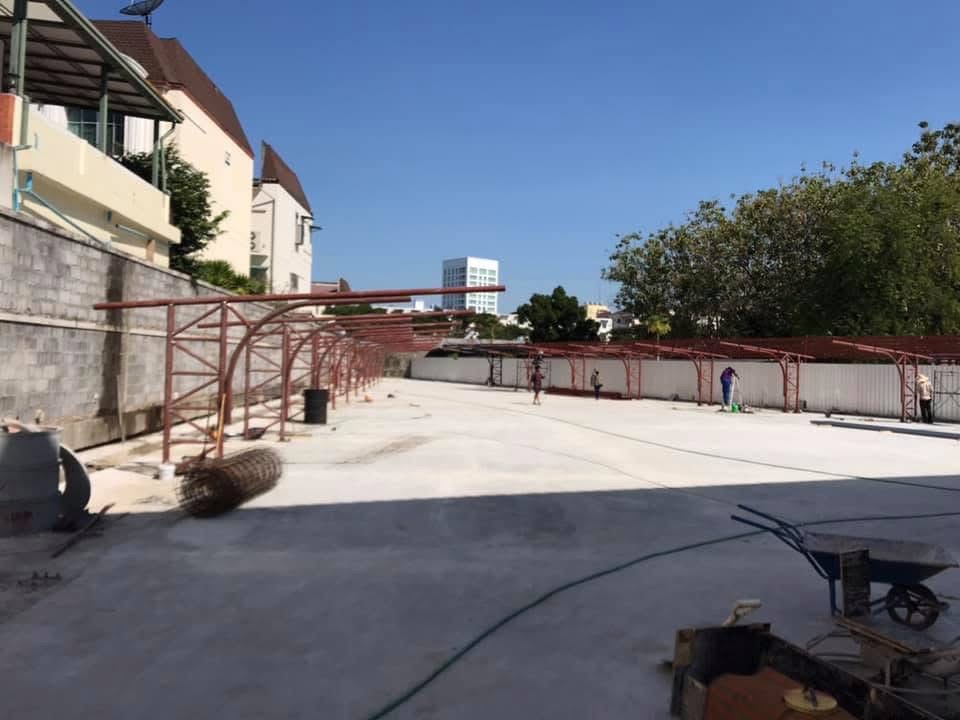 4 - https://ฉัตรภูรินท์รับเหมาเทพื้นคอนกรีต.com | ฉัตรภูรินท์ รับเหมาเทพื้นคอนกรีต รับเทพื้นปูน ลานจอดรถ พื้นขัดมัน ครบวงจร โดยทีมงานผู้เชี่ยวชาญประสบการณ์ 15 ปี การันตีคุณภาพ งบไม่บานปลาย รับประกันผลงาน และหักเงินประกันผลงาน