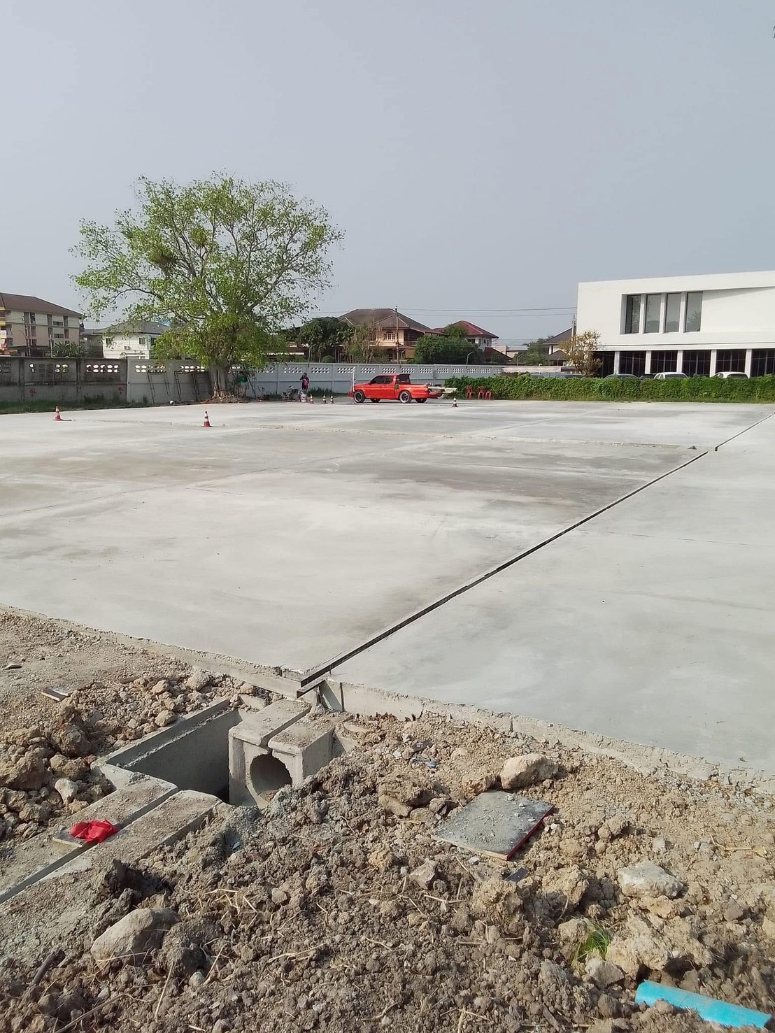 7 - https://ฉัตรภูรินท์รับเหมาเทพื้นคอนกรีต.com | ฉัตรภูรินท์ รับเหมาเทพื้นคอนกรีต รับเทพื้นปูน ลานจอดรถ พื้นขัดมัน ครบวงจร โดยทีมงานผู้เชี่ยวชาญประสบการณ์ 15 ปี การันตีคุณภาพ งบไม่บานปลาย รับประกันผลงาน และหักเงินประกันผลงาน